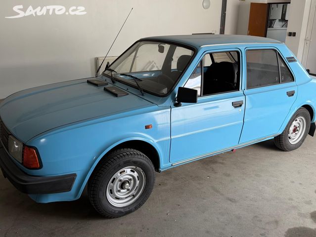 Škoda 120